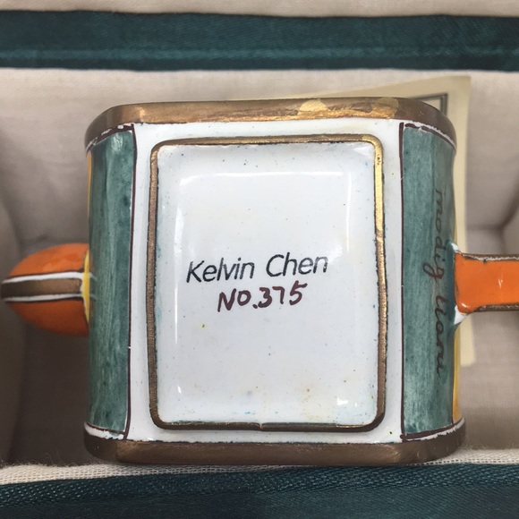 Enameled Bibelot - Picture 4 of 8